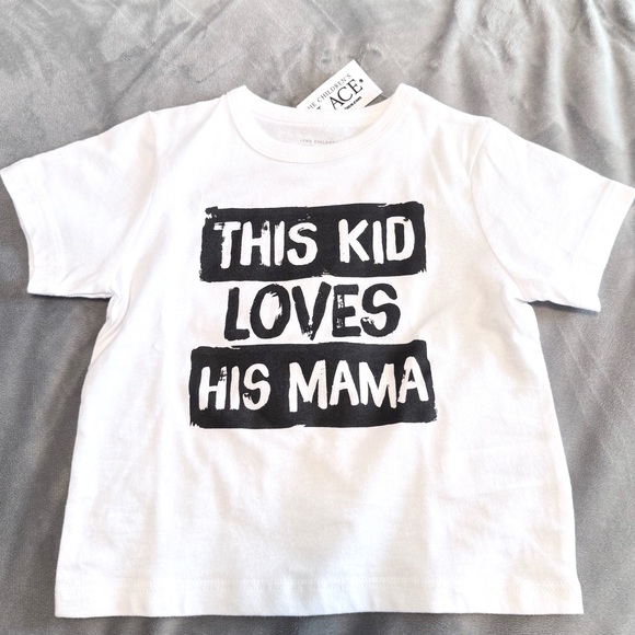 NWT Boy’s The Children’s Place THIS KID LOVES HIS MAMA Graphic Tee - Picture 2 of 3